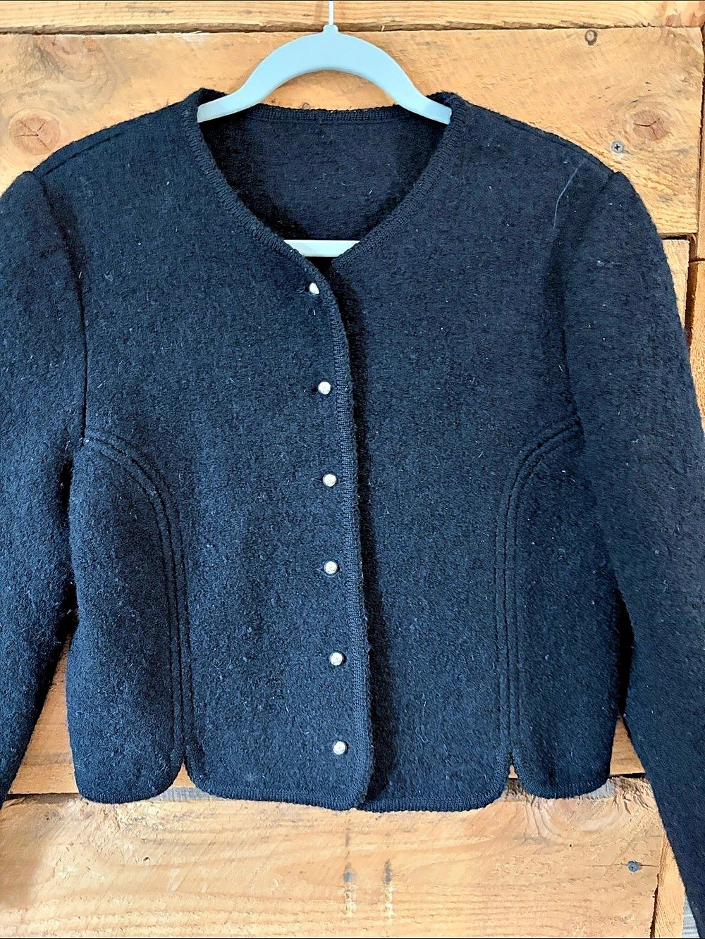 VTG wool Black Button-Front Cardigan Like New
